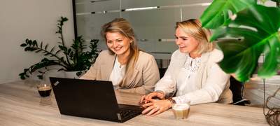 Essentiële tips voor een succesvolle hybride werkomgeving - Young Group